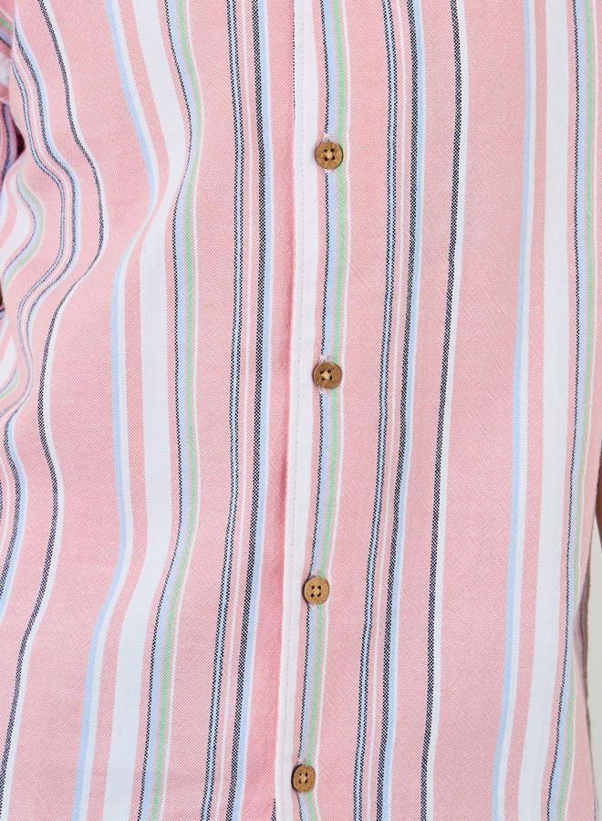 ستايلي قميص أولادي مخطط بلون خوخي بنمط ريزورت - Image 2